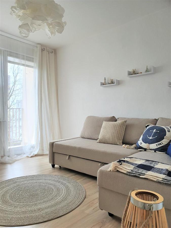 Wera - Klimatyczny Apartament 300 M Od Plazy Brzezno - Azw Gdańsk Kültér fotó